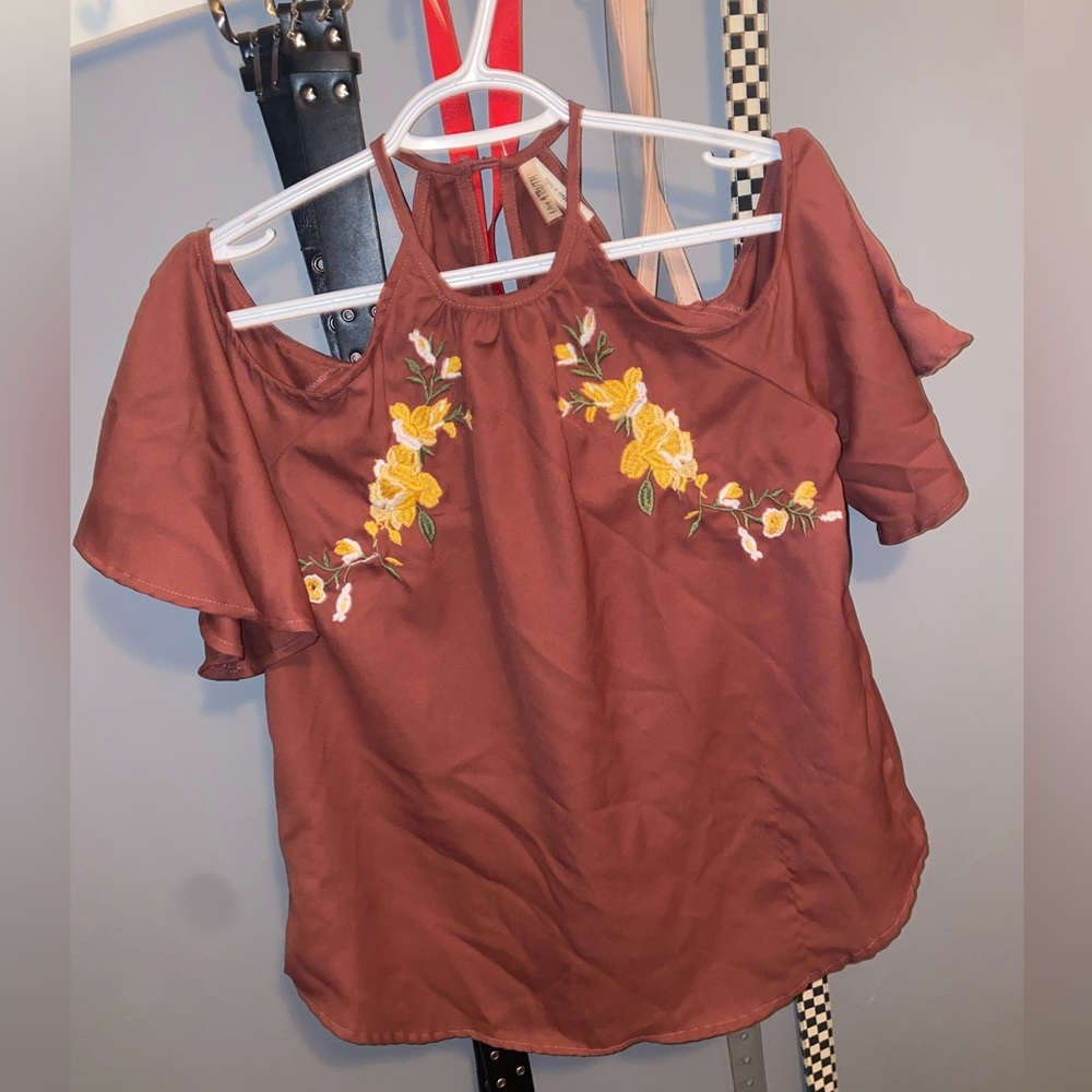 Burgundy Floral Off-the-shoulder Blouse Top | live 4 truth | Size: M